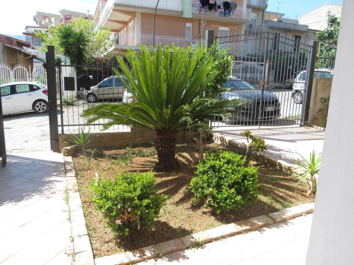 La Cycas Trabia Exterior foto